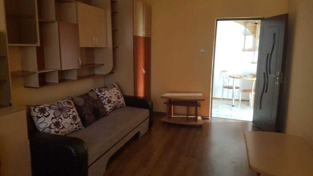Inchiriere apartament 2 camere decomandat cu centrala termica proprie