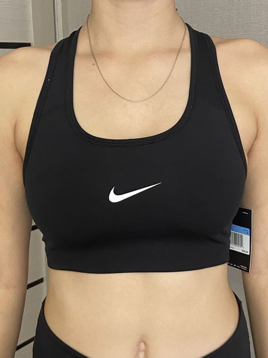 Распродажа одежды для фитнеса