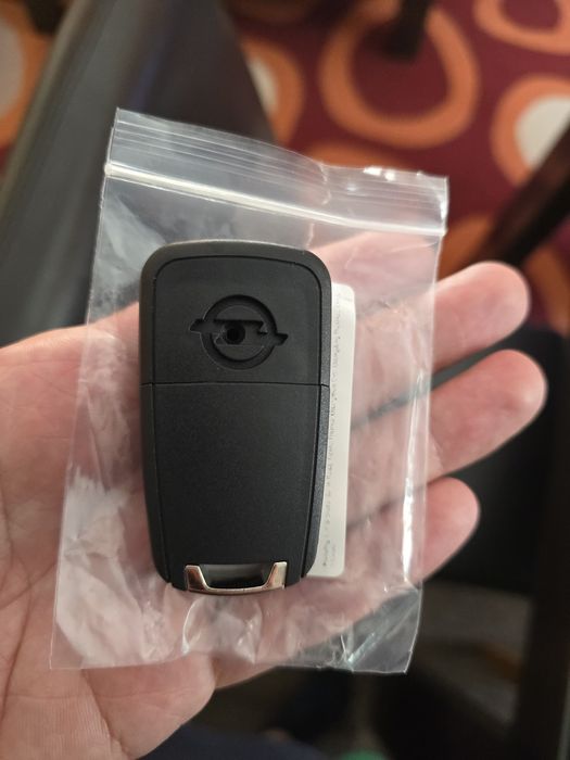 Кутийка за ключ Опел Инсигния Астра Зафира