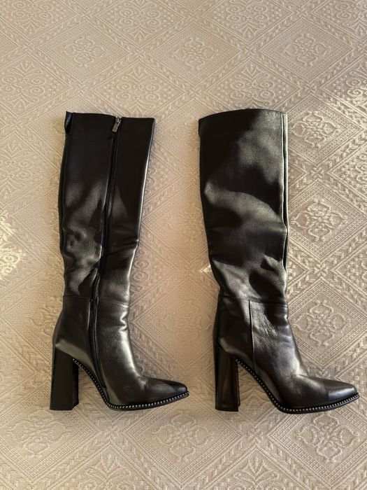 Зимние кожаные сапоги