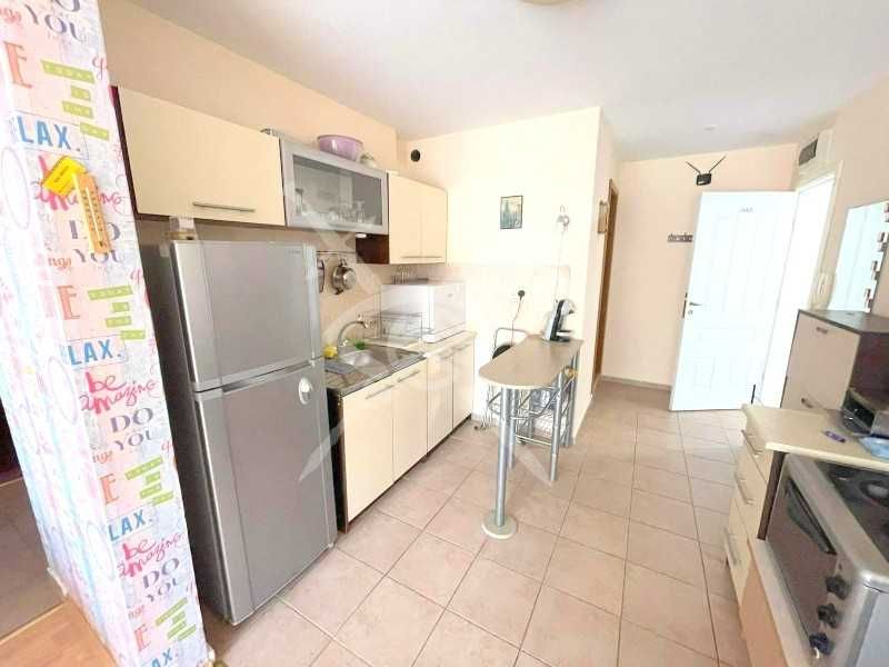 Продава се Тристаен апартамент в к.к. Слънчев бряг - 72 кв.м за 1000 €/кв.м - Снимка #7