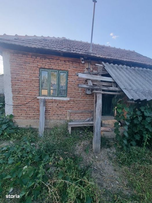 Teren intravilan , 1100mp , front 12,60 m , intrare Filiasi