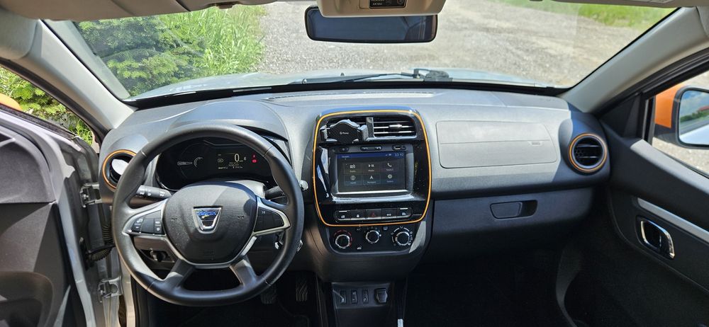 DACIA Spring 2021 — imagine 2