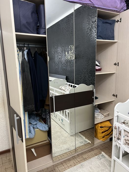 Спальный гарнитур