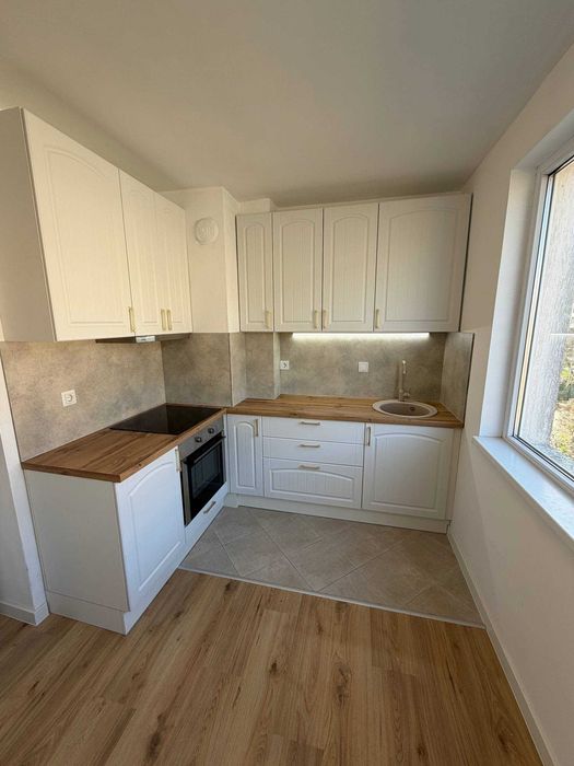 Продава се Двустаен апартамент в Варна, Бриз - 55 кв.м за 1530 €/кв.м - Снимка #6