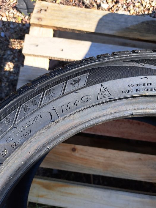 Всесезонни гуми , нови