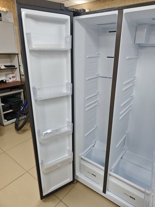 Холодильник Almagreen AG-TRF-520ID серый