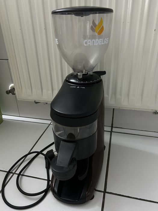 Професионална кафемелачка