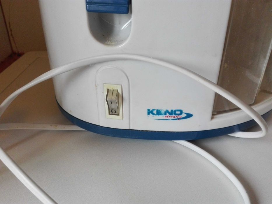 Кухненски блендер  и фонокарти Мобика.