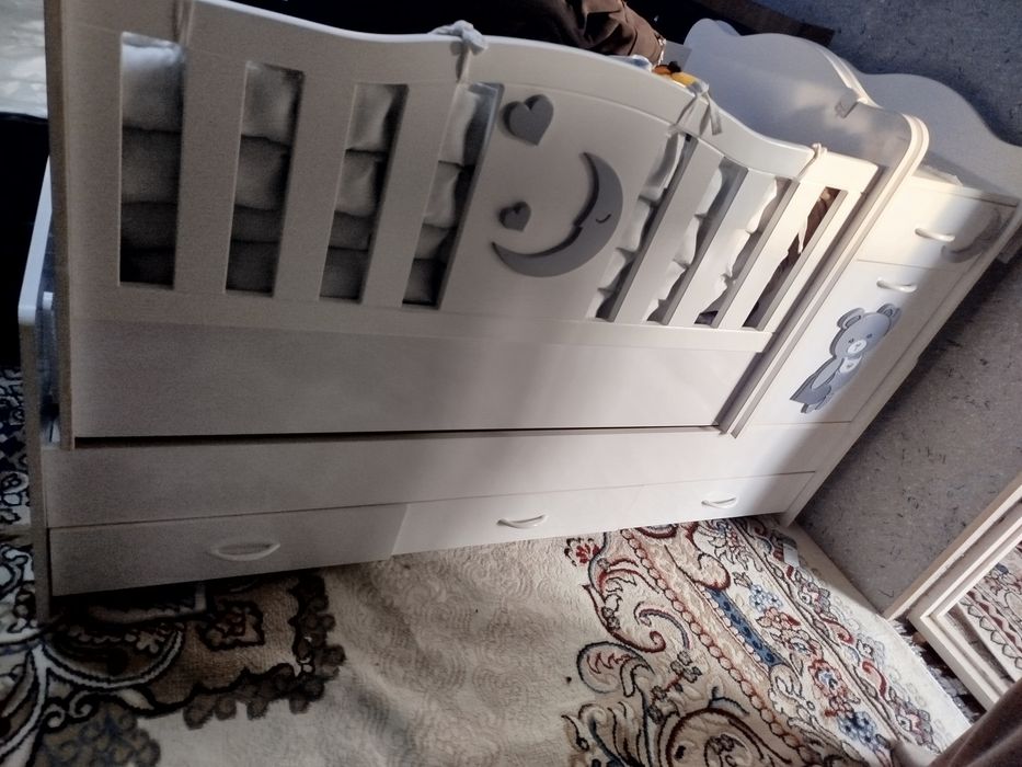 Detskiy kravat sotiladi bola yotmagan dom + uchastka yawimza hozir dom