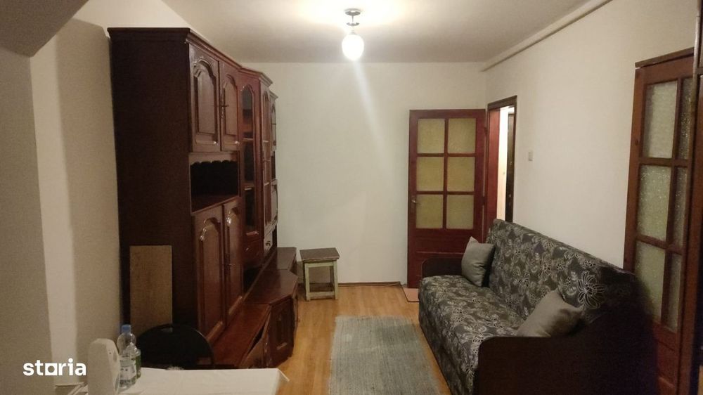 Garsoniera situata la parter 26 mp zona Materna