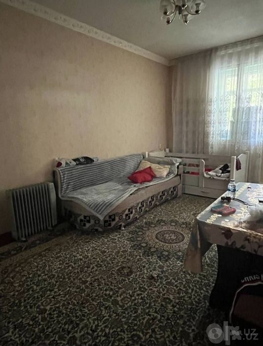 Продается квартира Ялангач,  Парк Локомотив,  Экобазар 1/4/4