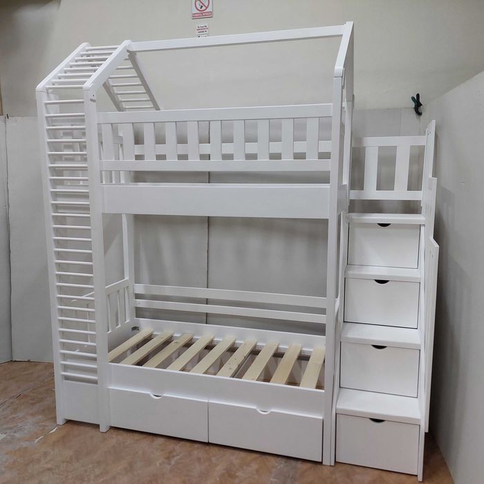 TRANSPORT GRATUIT.Pat etajat din lemn masiv.Cod 2610