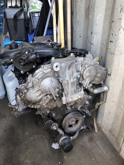Двигатель на nissan vq25