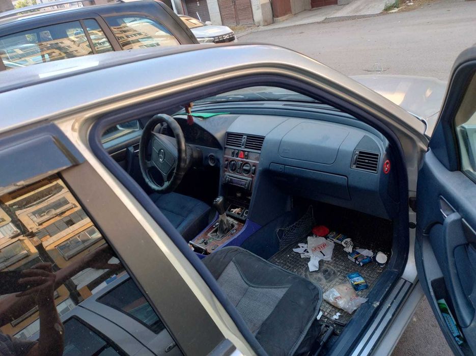 W 202 цял, прегрят двигател