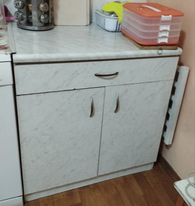 Продам Кухонная мебель