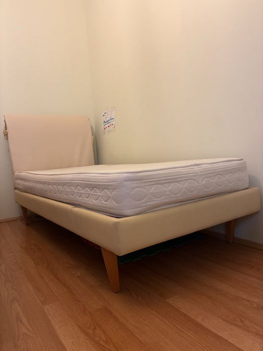 Pat pentru o persoana saltea cadou