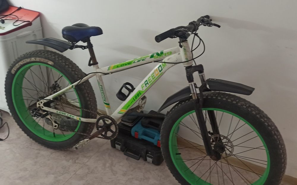 Продам велосипед фидбайк