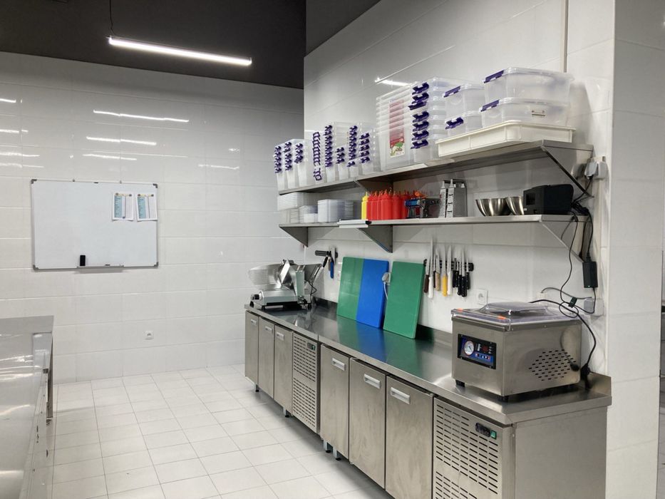 Restoran Sotiladi yoki arendaga beriladi