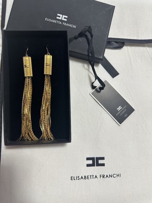 Обеци и пола Elisabetta Franchi