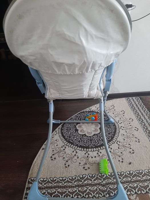 стул для кормлен