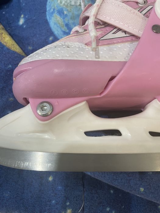 Продам коньки