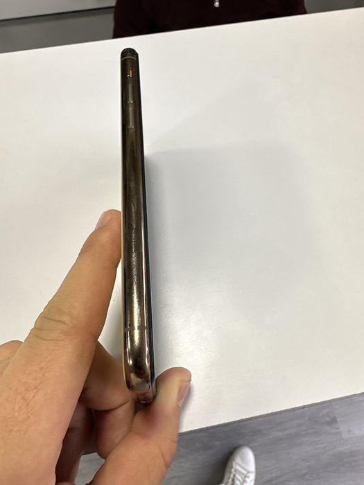 IPHONE 11pro 64gb ideal