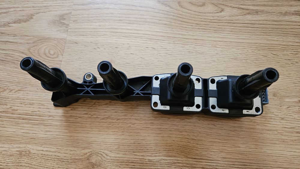 Бобина Пежо 1.6 109 Ситроен 206 Peugeot 207 307 Citroen C2 C3 C4 Xsara