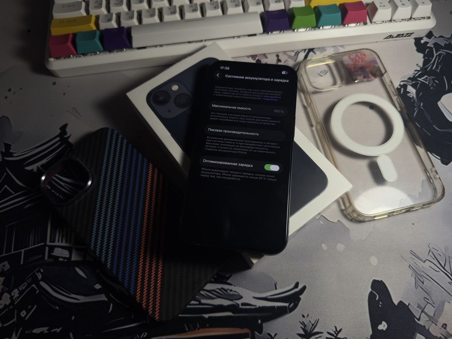 Продам iPhone 13 128gb 9/10