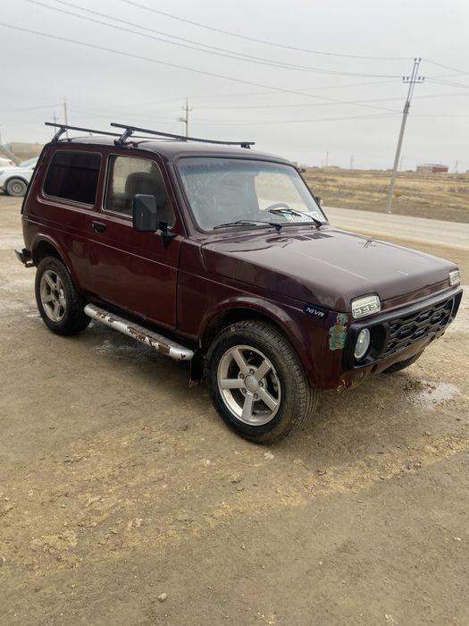 Нива 2121 сатылады жақсы жағдайда