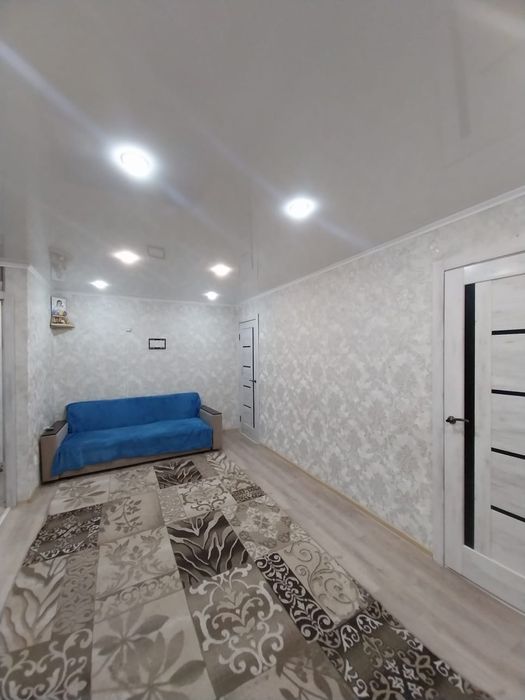 Сдам  2ком  квартиру