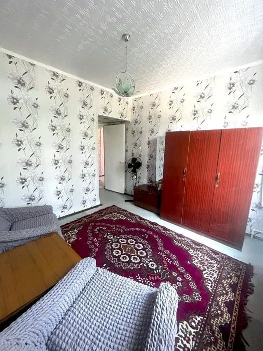 Продаётся 2-х комнатная квартира в Сергели 8