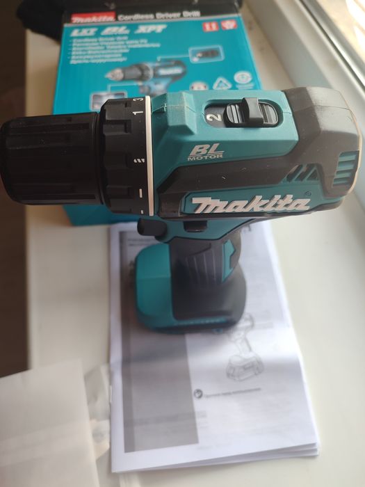 Шуруповёрт Макита