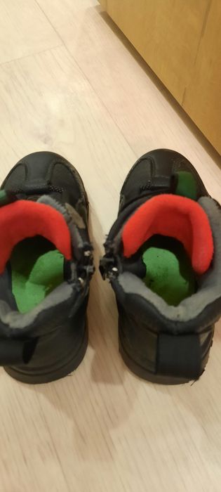 Демисезонные ботинки