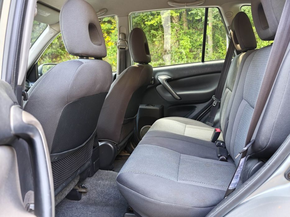 Toyota RAV 4 - 2.0 бензин