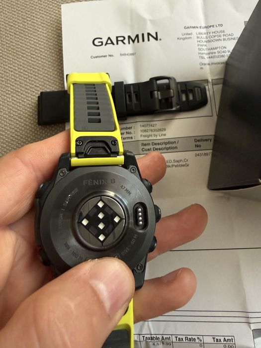 Garmin Fenix 8 AMOLED Titanium Sapphire 47mm - Factura si Garantie + Curea NOUĂ galben neon