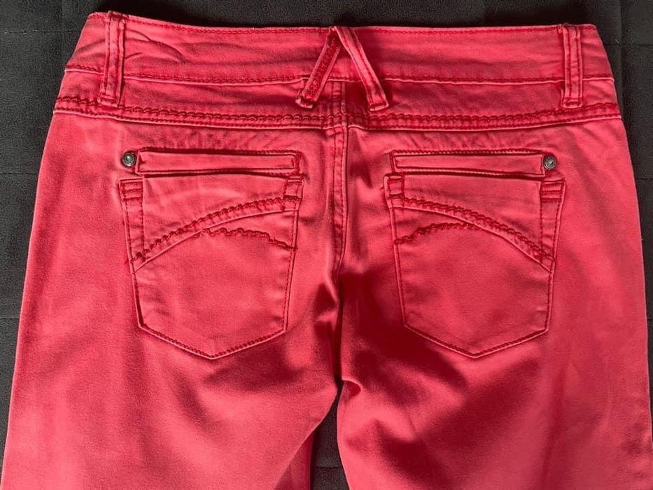 Блузки и дънки маркови