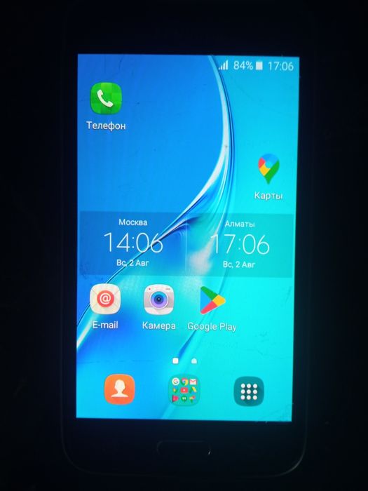 Телефон SAMSUNG Galaxy 10. androld
