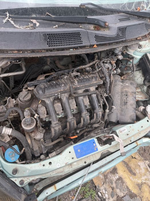 Honda jazz 1.4 бензин