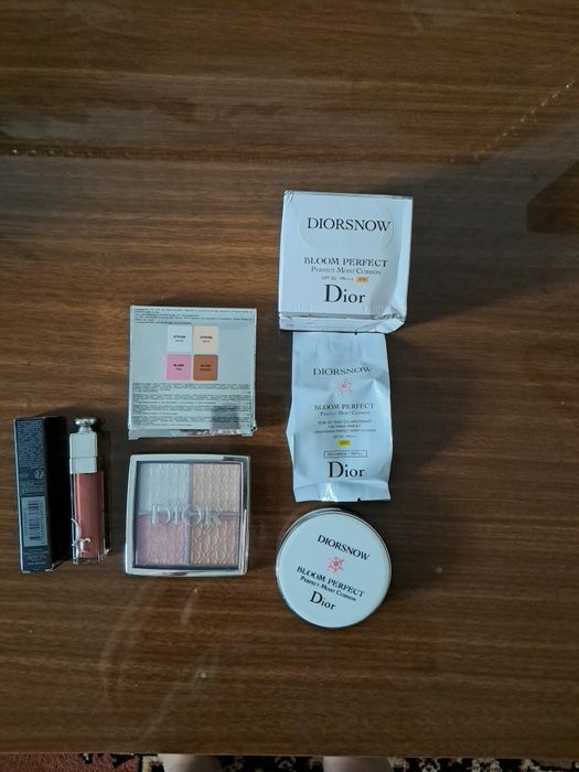 Продам косметику Dior