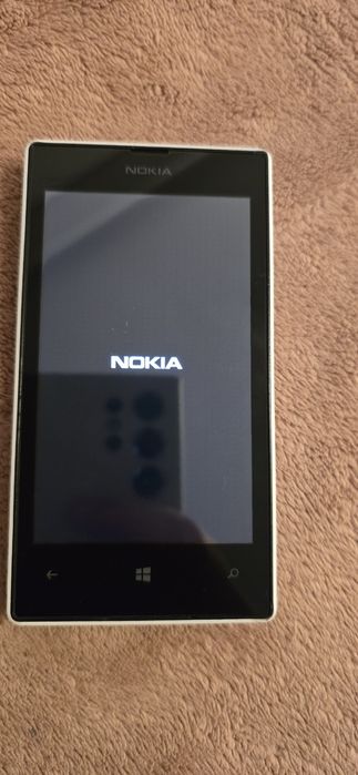 Telefon Colectie: Nokia Lumia 520