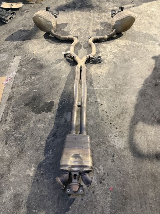 Toba/Evacuare Porsche Panamera 971 An 2019 Benzina Completa