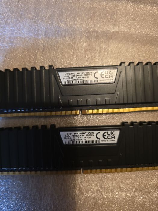 Kit Memorie RAM Corsair Vengeance LPX 16GB (2x8GB) DDR4 3200MHz CL16
