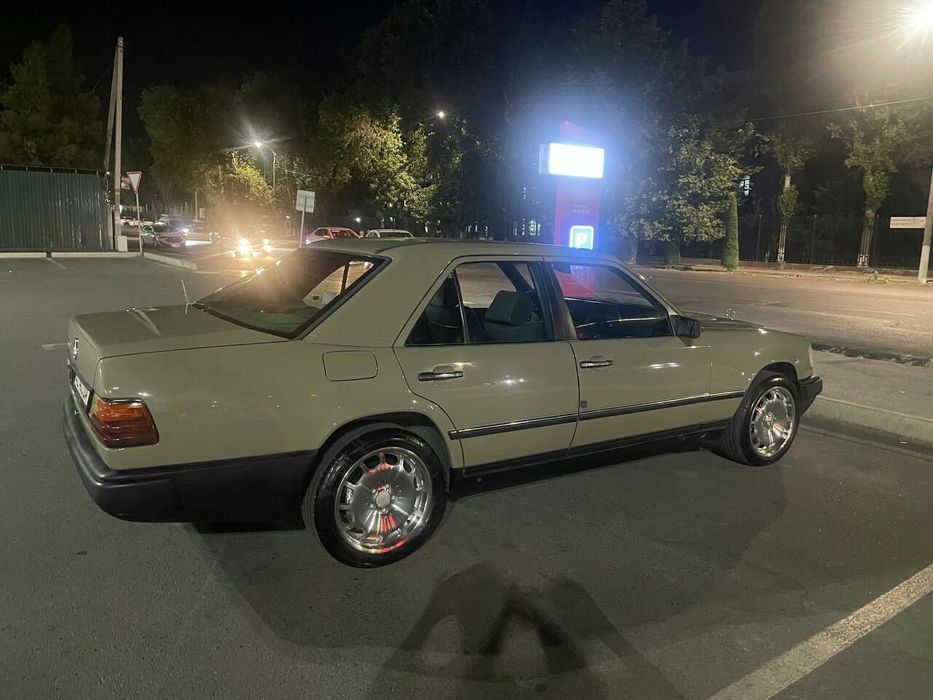 Сотилади Мерс 230  кузов 124