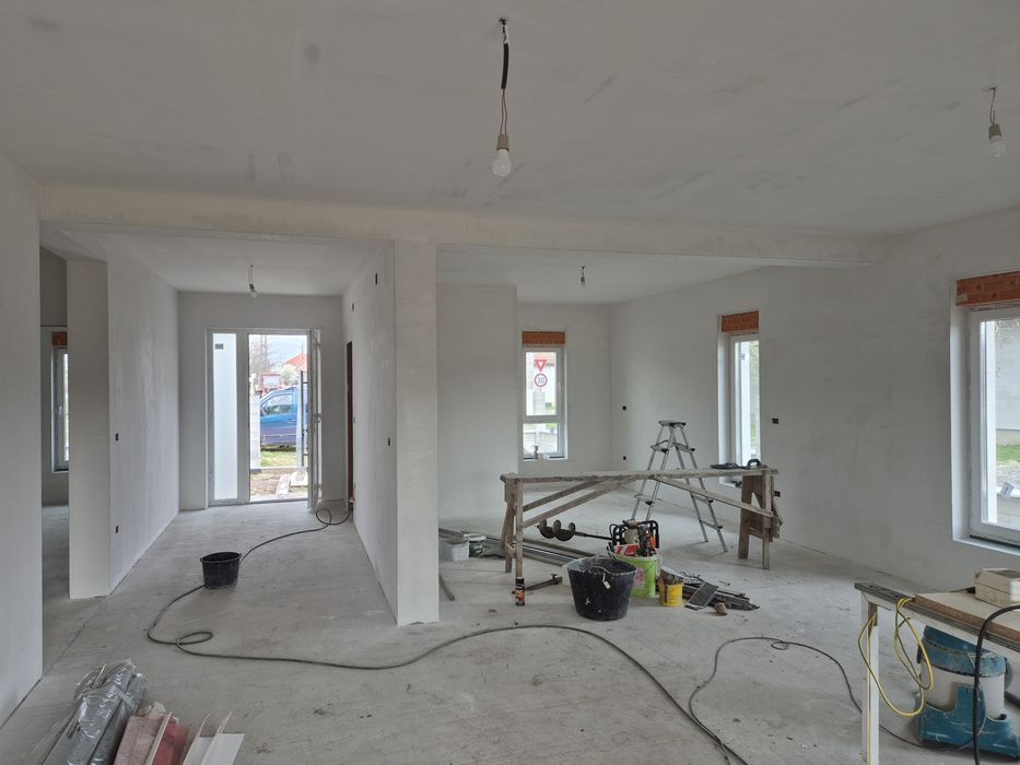 Casă de vânzare nouă