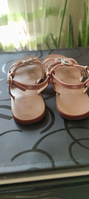 Босоножки для девочки. Италия.