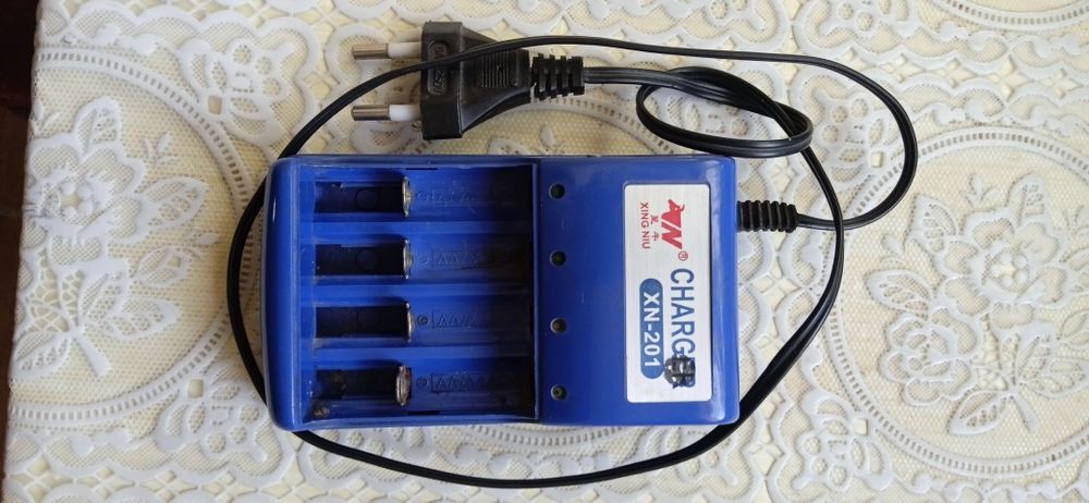 Зарядное устройство для батареек