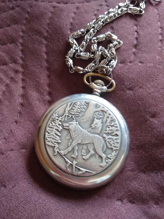 Джобни "Молния" и ръчен "Полет"