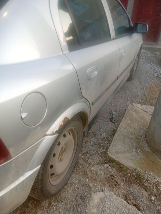 Vând Opel Astra G
