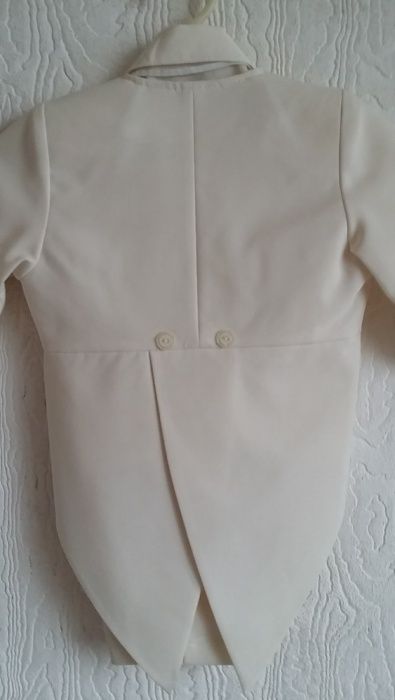 Дрехи за момче от една до пет годинки нови